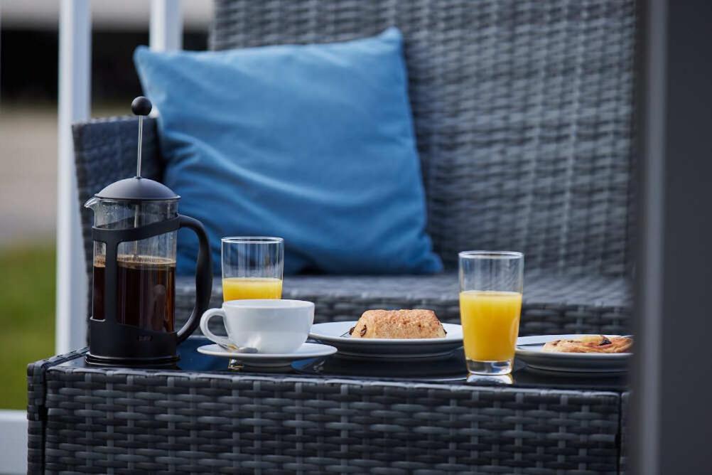 Nirvana Coastal Retreat Holiday Home Cayton Dış mekan fotoğraf
